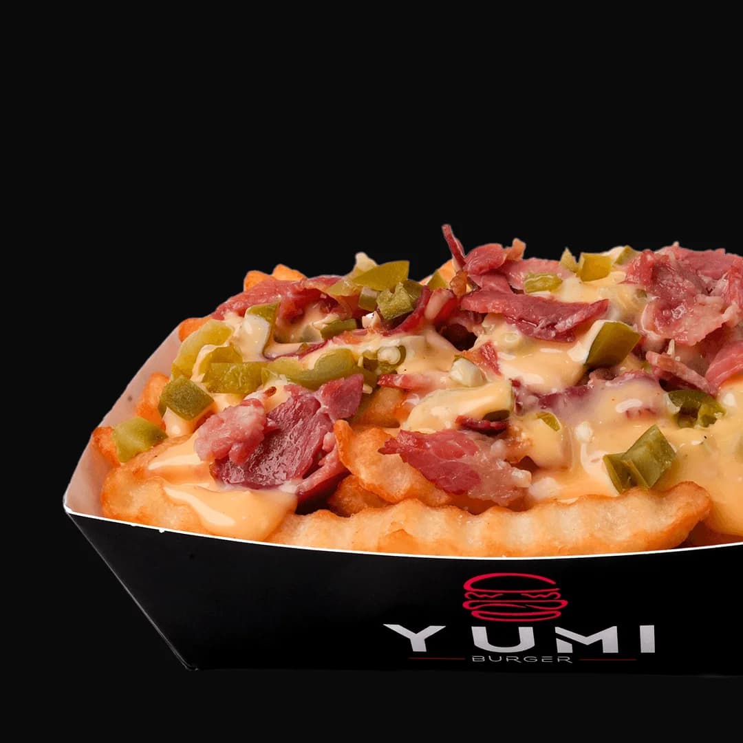 Frites sauce fromagère